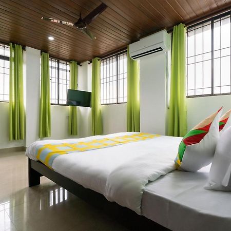 Oyo Home 49697 Aj Apartments Kochi Εξωτερικό φωτογραφία