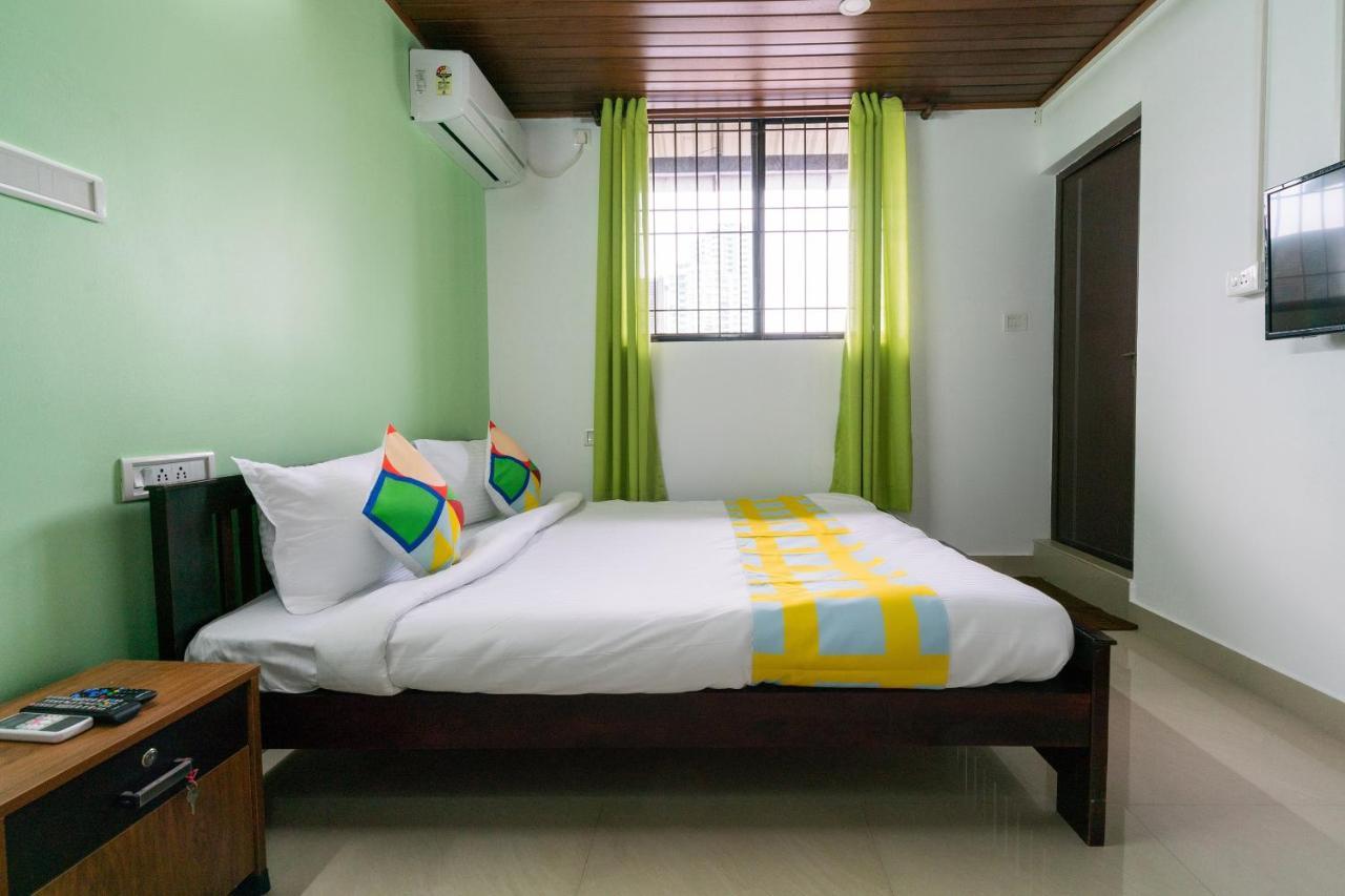 Oyo Home 49697 Aj Apartments Kochi Εξωτερικό φωτογραφία